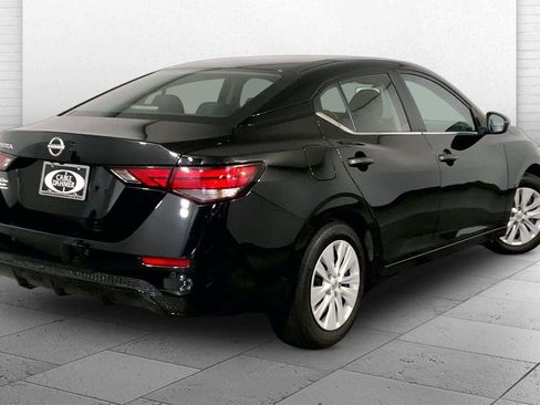 Used 2025 Nissan Sentra S FWD image 13