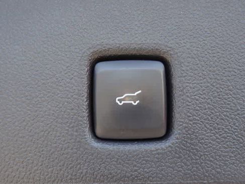 Used 2024 Ford Escape Active AWD/4WD image 10