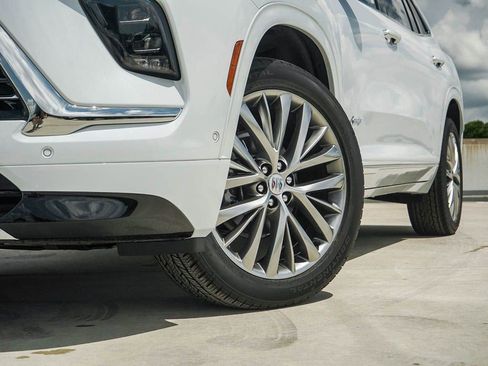 New 2026 Buick Enclave Avenir w/ Super Cruise Package AWD/4WD image 6