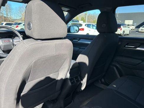 Used 2025 GMC Terrain Elevation image 27