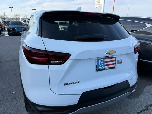 Used 2023 Chevrolet Blazer LT image 16