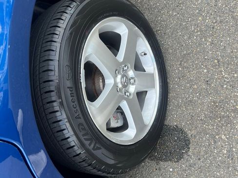 Used 2009 Dodge Charger SXT image 11