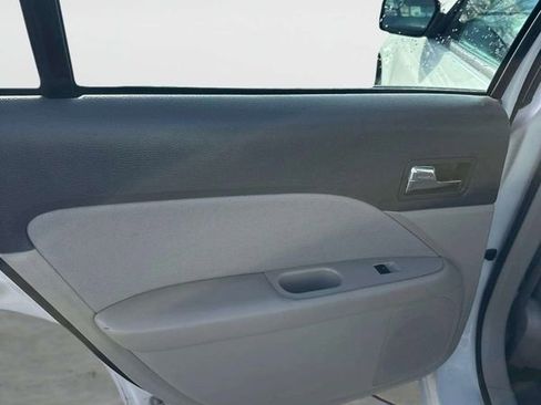 Used 2012 Ford Fusion S image 20