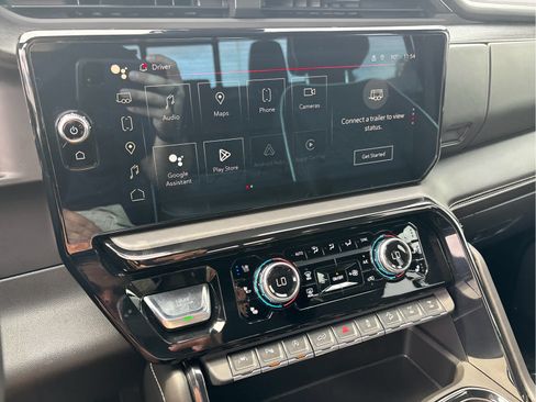 Used 2023 GMC Sierra 1500 AT4X AWD/4WD image 11