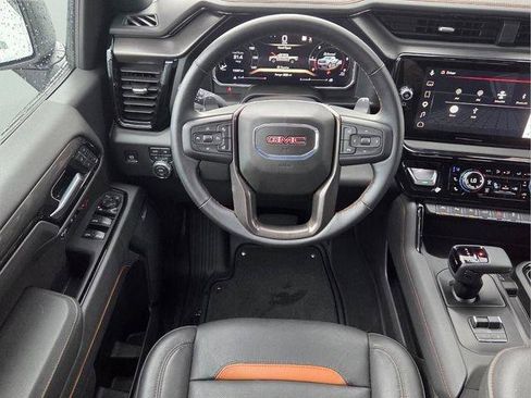 Used 2026 GMC Sierra 1500 AT4 w/ AT4 Premium Package AWD/4WD image 15