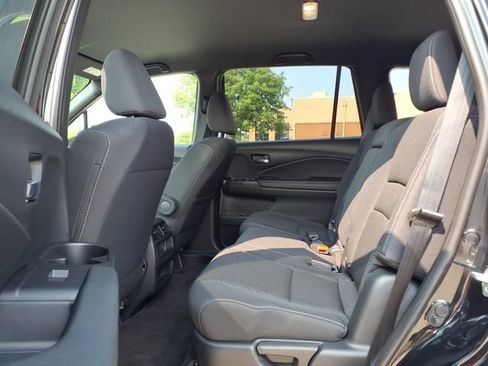 Used 2021 Honda Passport Sport image 13