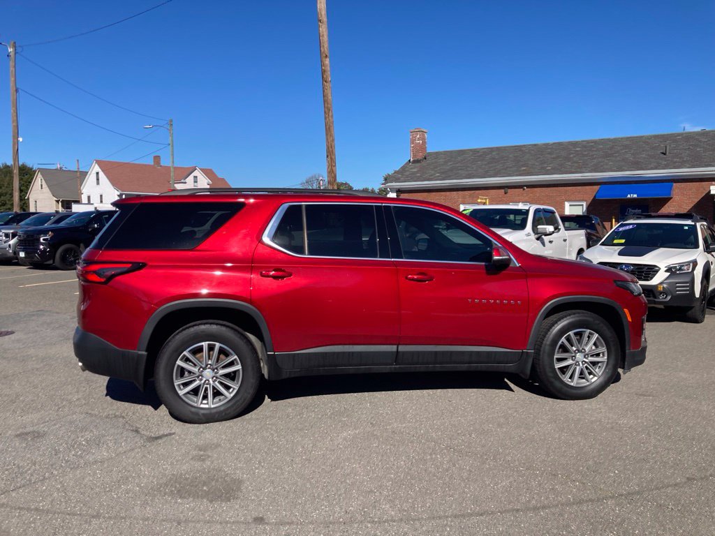 Used 2023 Chevrolet Traverse LT AWD/4WD image 34