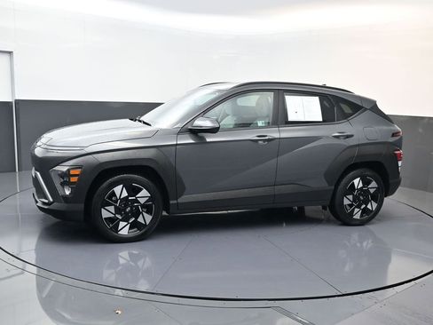 Certified 2025 Hyundai Kona SEL image 7
