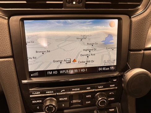 Used 2013 Porsche 911 Carrera 4S image 10