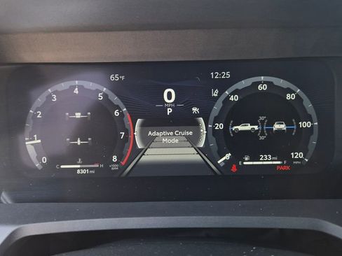 Used 2024 Toyota Tacoma TRD Sport AWD/4WD image 23
