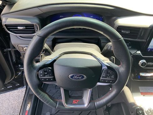 Used 2023 Ford Explorer ST w/ Equipment Group 401A AWD/4WD image 22