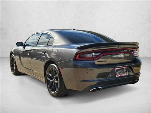 Used 2022 Dodge Charger SXT w/ Blacktop Package image 8