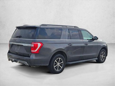 Used 2019 Ford Expedition Max XLT image 5
