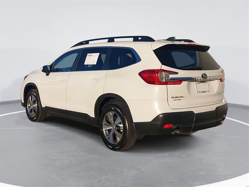 Certified 2025 Subaru Ascent Premium image 7