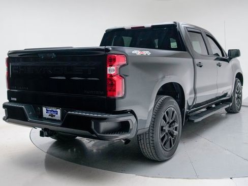 Used 2023 Chevrolet Silverado 1500 Custom w/ LPO, Dark Essentials Package image 6