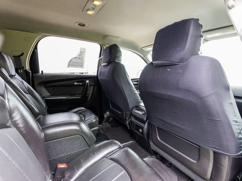 Used 2009 GMC Acadia SLT AWD/4WD image 16