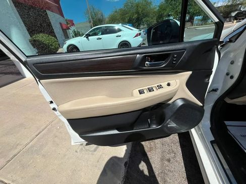 Used 2016 Subaru Legacy 2.5i Limited AWD/4WD image 10