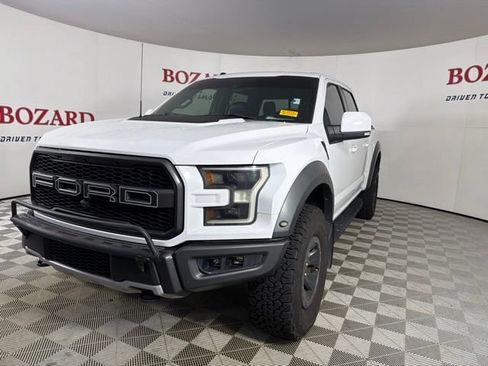 Used 2018 Ford F150 Raptor w/ Equipment Group 802A Luxury AWD/4WD image 4