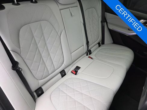 Used 2023 BMW X5 xDrive40i w/ M Sport Package AWD/4WD image 26