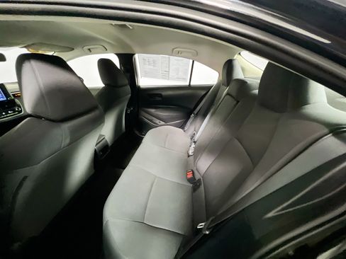 Used 2022 Toyota Corolla LE image 28