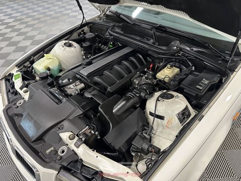 Used 1999 BMW 323i Convertible RWD image 52