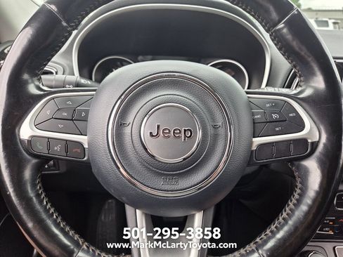 Used 2020 Jeep Compass Limited AWD/4WD image 21