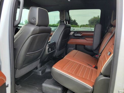 Used 2024 GMC Sierra 2500 Denali Ultimate image 27