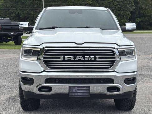 Used 2023 RAM 1500 Laramie AWD/4WD image 2