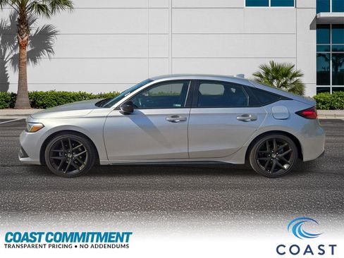 Used 2024 Honda Civic Sport image 3