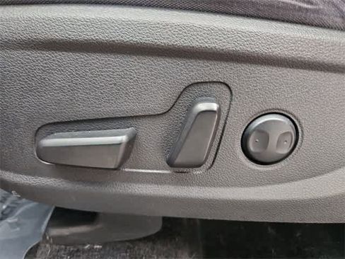 Used 2022 Hyundai Santa Fe SEL image 17