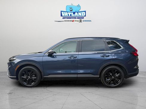 Used 2024 Honda CR-V Sport Touring image 2