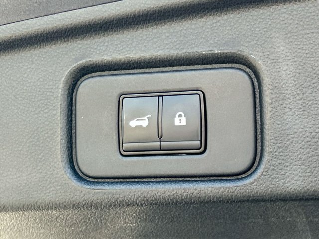 Certified 2025 Nissan Pathfinder SL FWD image 14