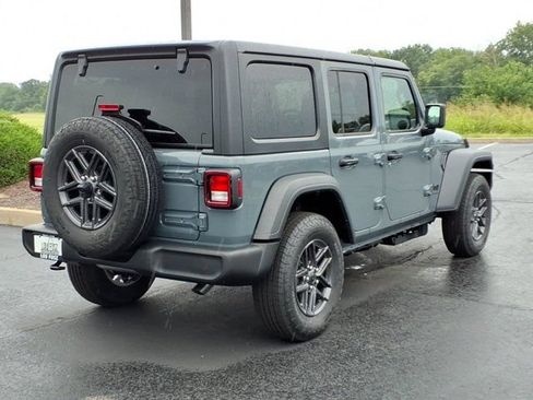 New 2026 Jeep Wrangler Unlimited Sport AWD/4WD image 17