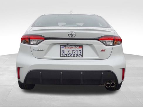 Certified 2024 Toyota Corolla SE image 4
