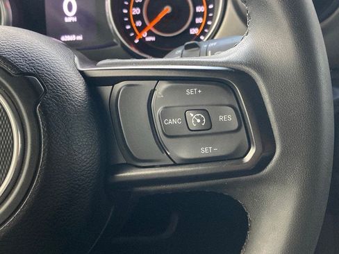 Used 2023 Jeep Wrangler Unlimited Sport AWD/4WD image 18