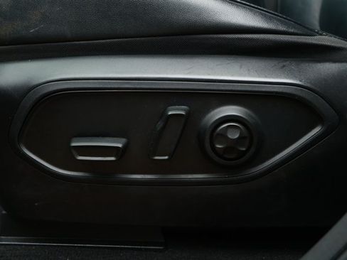 Used 2022 Jeep Grand Cherokee Limited RWD image 22