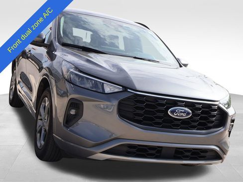 Used 2024 Ford Escape ST-Line Select w/ Tech Pack #1 AWD/4WD image 6