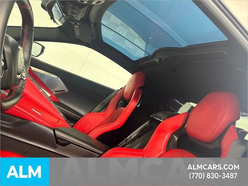 Used 2022 Chevrolet Corvette Stingray Preferred Cpe w/ Z51 Performance Package image 35