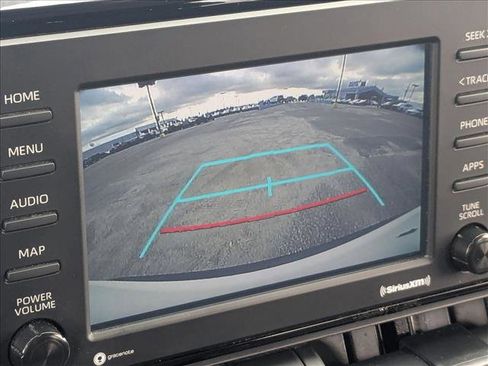 Used 2021 Toyota RAV4 LE image 13