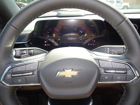 New 2026 Chevrolet Tahoe Premier w/ Sun And Tow Package AWD/4WD image 13