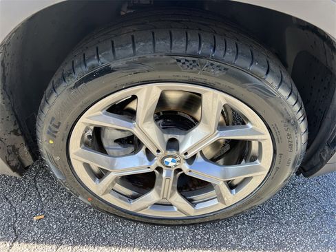 Used 2022 BMW X3 sDrive30i w/ Premium Package 2 image 10