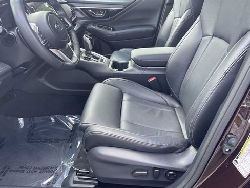 Used 2025 Subaru Outback Limited w/ Popular Package #2 AWD/4WD image 10