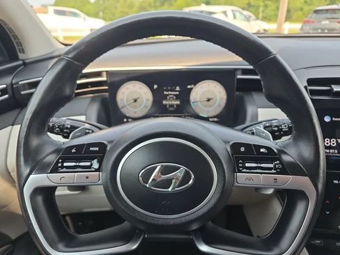 Used 2022 Hyundai Tucson Limited FWD image 17