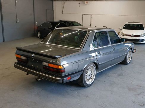 Used 1987 BMW 528e Sedan image 6