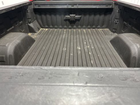 Used 2019 Chevrolet Silverado 1500 Custom Trail Boss w/ Custom Convenience Package image 8