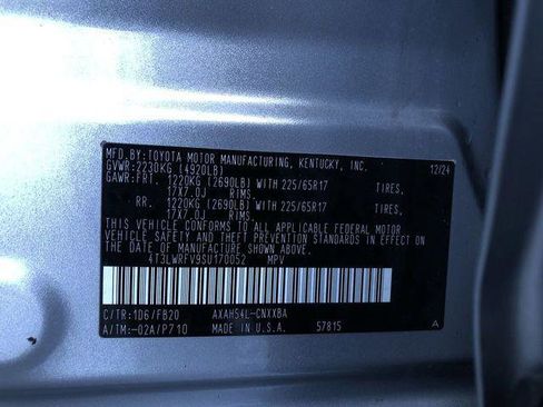 Certified 2025 Toyota RAV4 LE AWD/4WD image 32