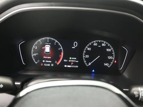 Used 2024 Honda Pilot Touring image 11