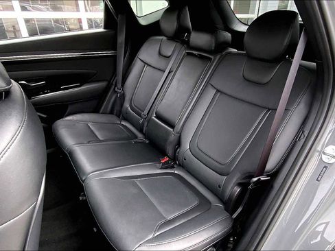 Used 2024 Hyundai Tucson Limited image 21