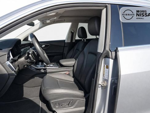 Used 2021 Audi Q8 Premium AWD/4WD image 7