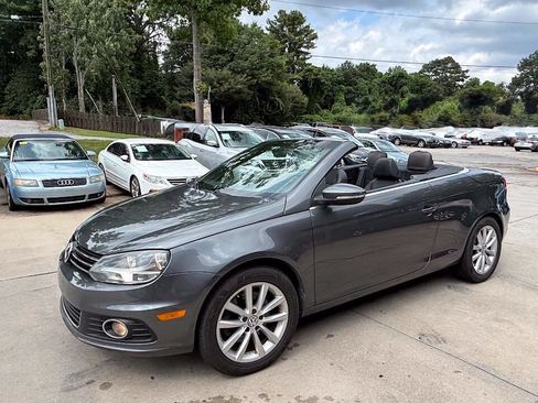 Used 2012 Volkswagen Eos Komfort FWD image 5
